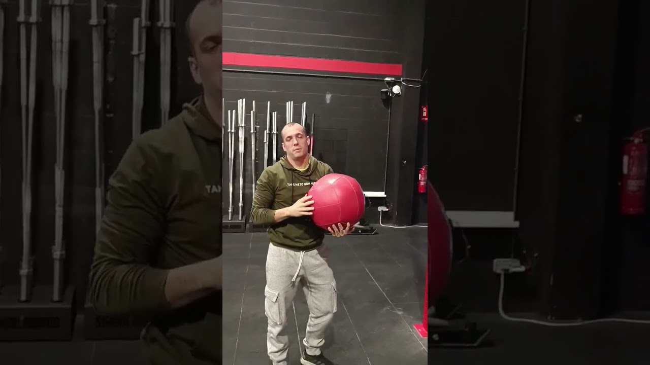 TIP para mejorar la EFICIENCIA en los WallBall - Crossfit de YanariSama