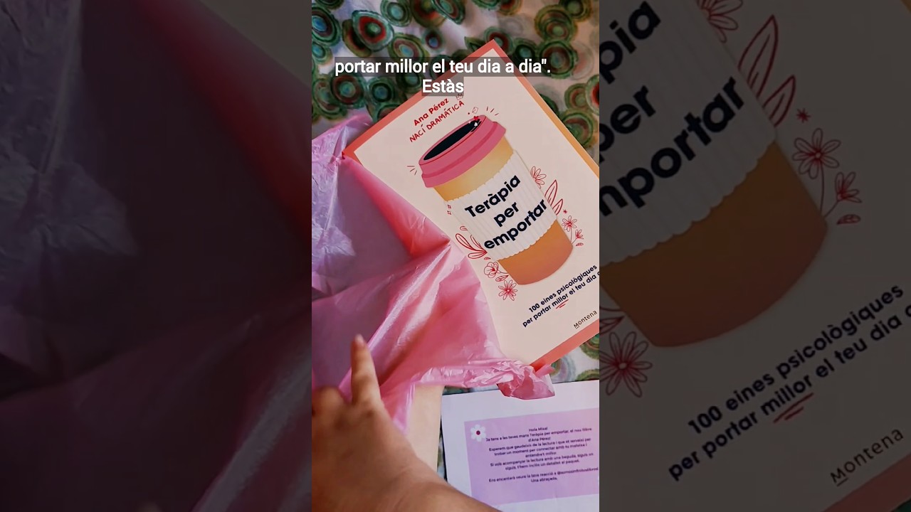 #Unboxing de "Teràpia per emportar" de @Nacidramatica ☕ de Paraula de Mixa