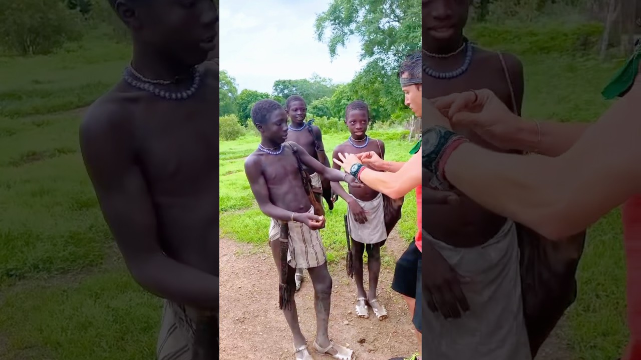 Ritual de Adultez en el País Bassari, Senegal: Tres Meses Solos en la Selva de Marco Dicosta