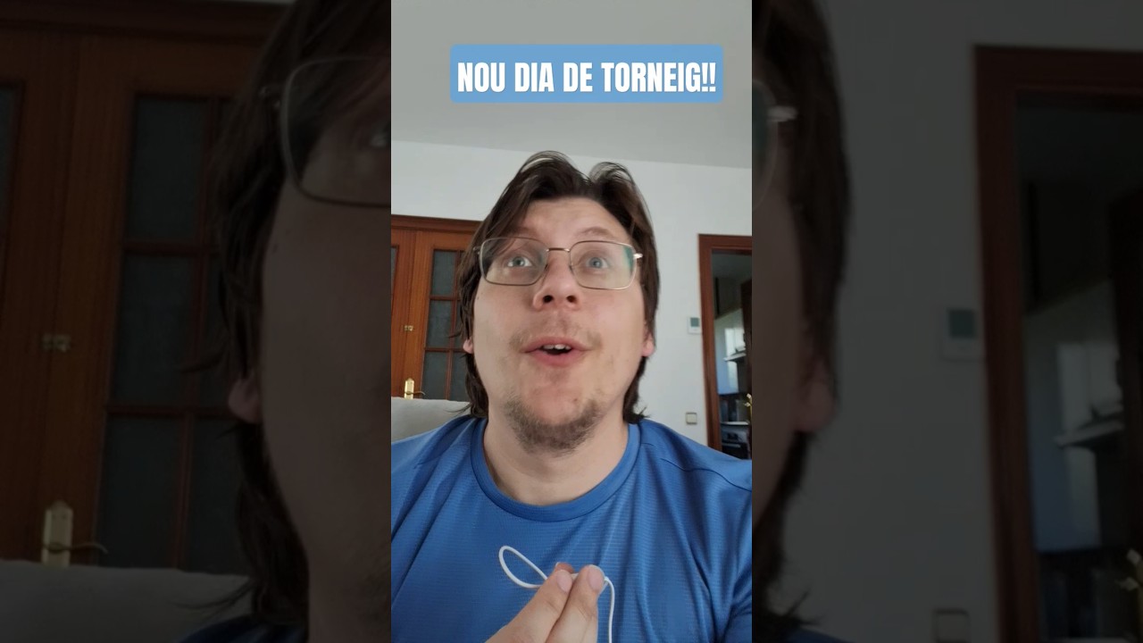 LA LLIBRETA BLAVA - LO D'UN NOU DIA DE TORNEIG de El Moviment Ondulatori