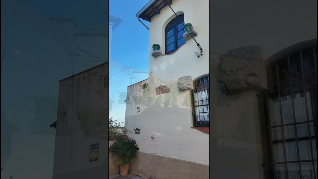Anglès i el seu barri gòtic #autocaravana #gotic #medieval de dreamtraveldream