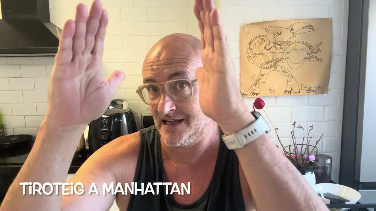 Monòlegs km0 (209.7) Efemèrides 29/07, Feijóo, Trump, economia, Manhattan (Yankees)… de Enric Bastardas