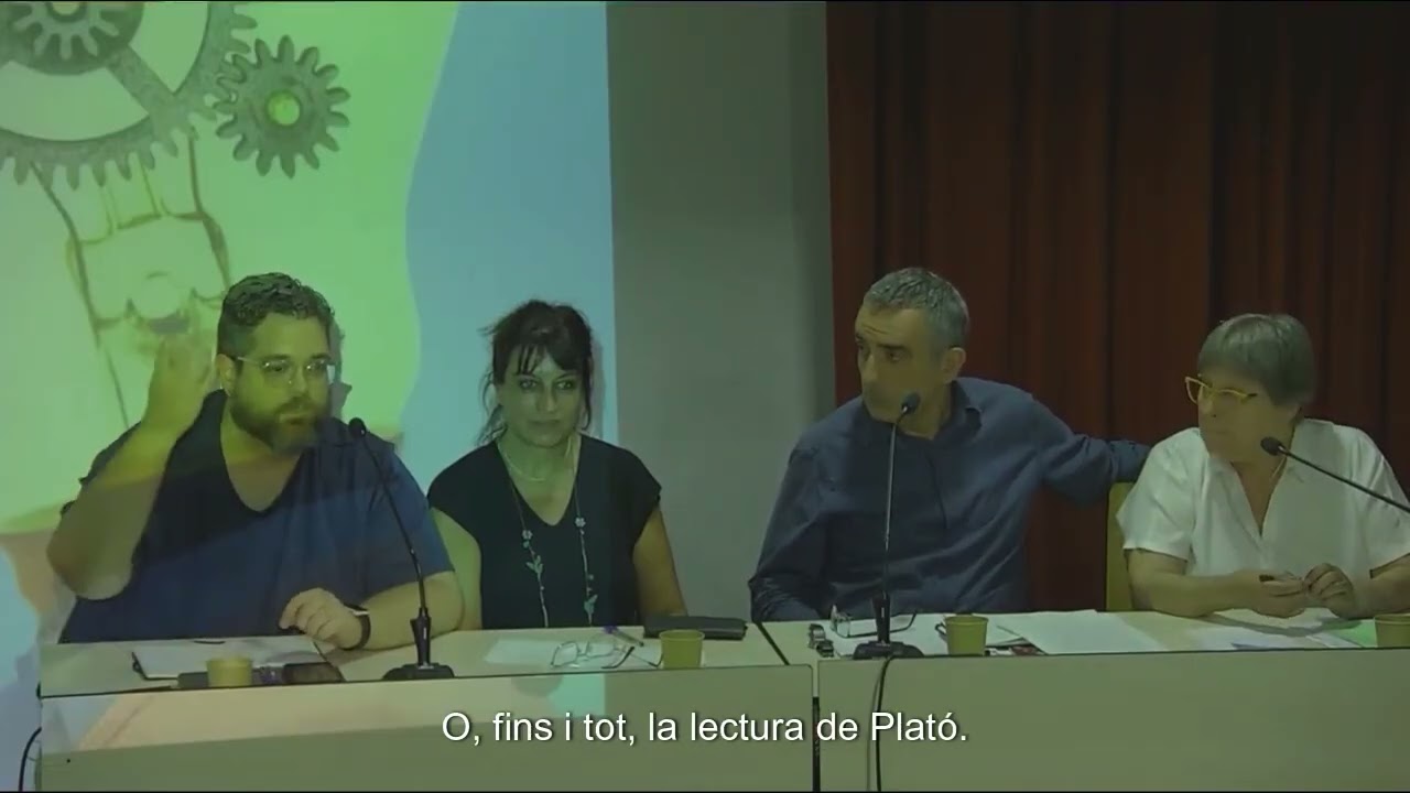 👨‍🏫 COM CULTIVAR L'ESPERIT CRÍTIC ► Qui oblida els mestres està condemnat a la mediocritat de Filosofia d'estar per casa
