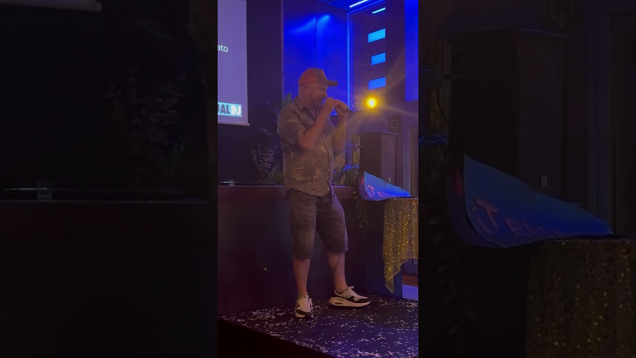 Espresso Macchiato al FakeKaraokeShow de JauTV