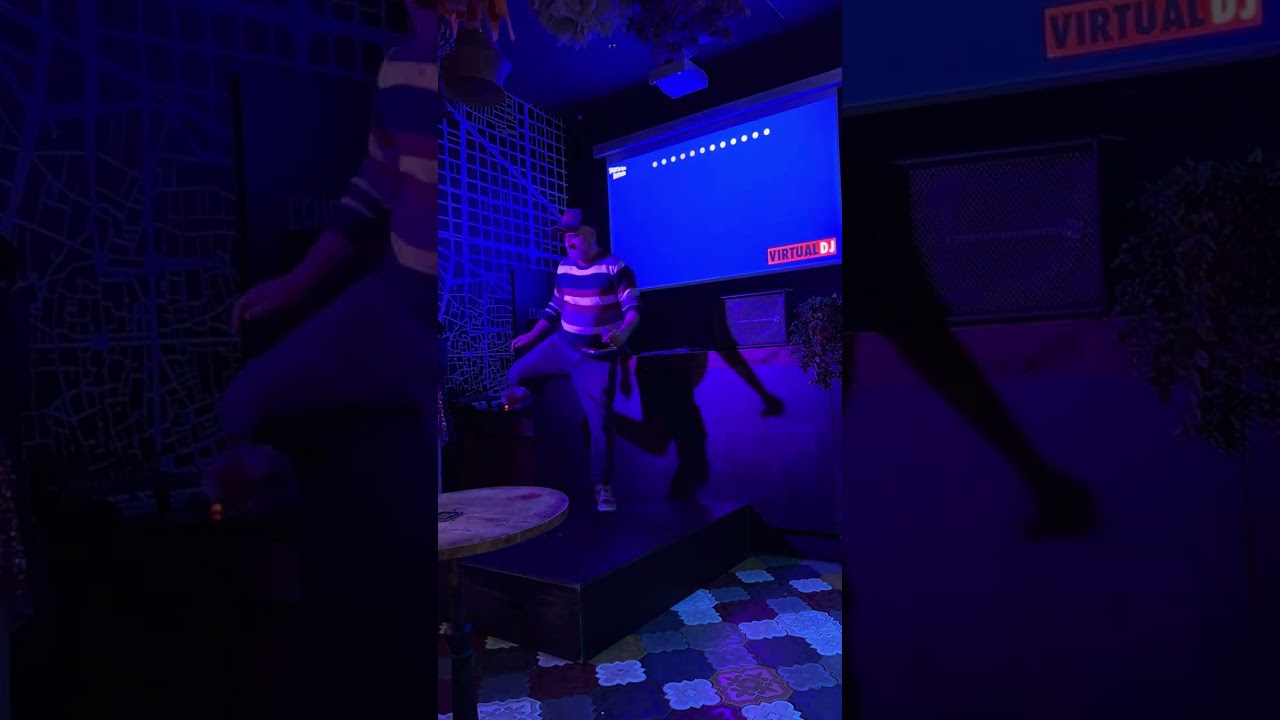 Frank Sinatra: I’ve got you under my skin | Jau Fibla al #fakekaraokeshow de JauTV
