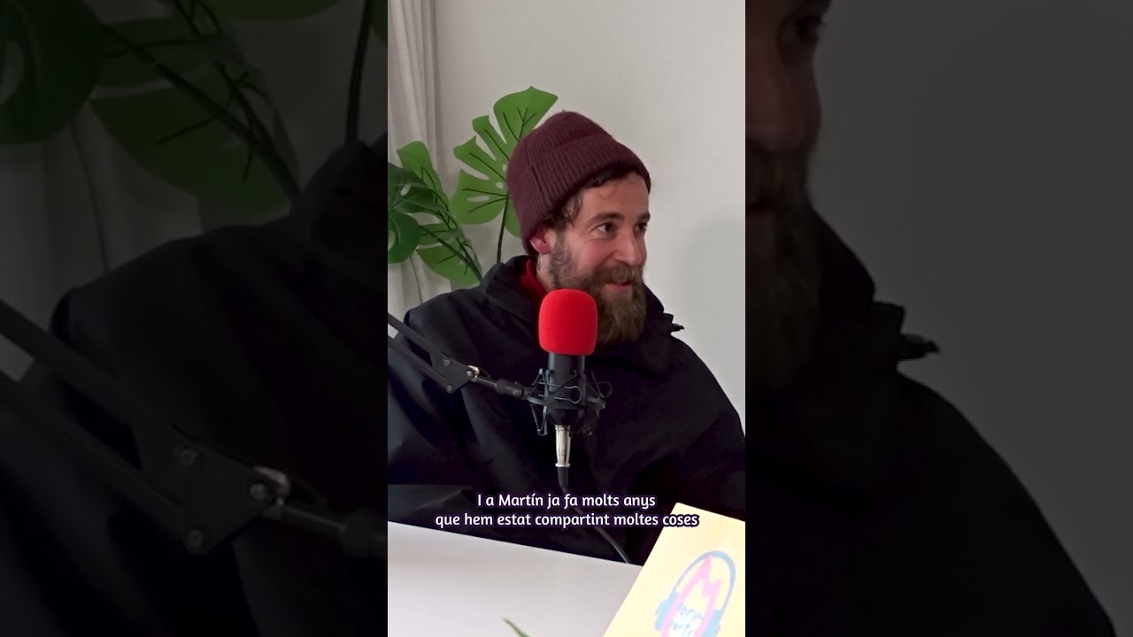 Has escoltat Aurora roja de Romàntic Dimoni i Tenda? de Llet i Vi