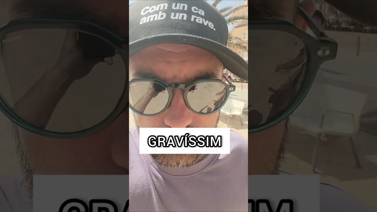 GRAVÍSSIM AIXÒ de Àngel Aguiló Palou